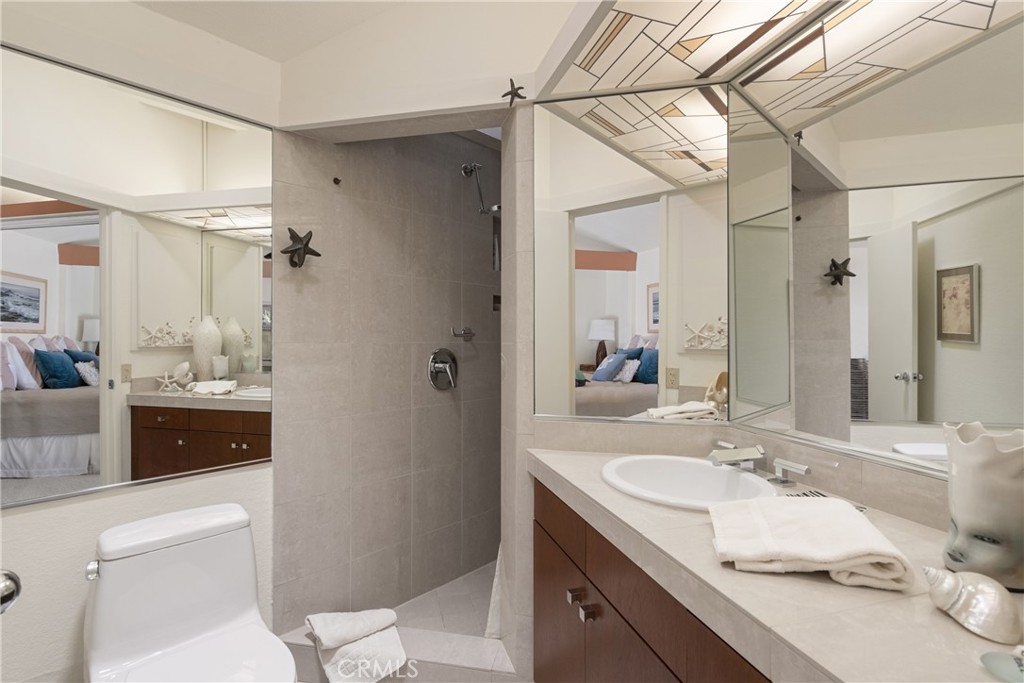 MLS #OC25145923 img 18