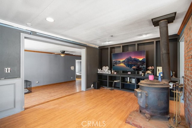 809 Berncastle Road, Acton CA: https://media.crmls.org/medias/964f2e1c-2b51-480d-9834-2366342c89c2.jpg