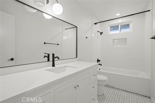 Detail Gallery Image 7 of 20 For 164 E Highland Ave, Redlands,  CA 92373 - 3 Beds | 1 Baths