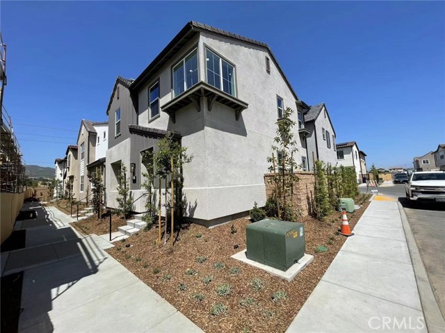 15992 Jamie Lane #7, Fontana, CA 92336