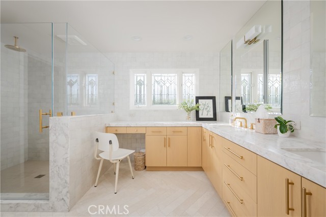 2001 Agnes Rd, Manhattan Beach, California 90266, 5 Bedrooms Bedrooms, ,4 BathroomsBathrooms,Residential,For Sale,Agnes Rd,SB25239453 2001 Agnes Rd, Manhattan Beach, California 90266, 5 Bedrooms Bedrooms, ,4 BathroomsBathrooms,Residential,For Sale,Agnes Rd,SB25239453