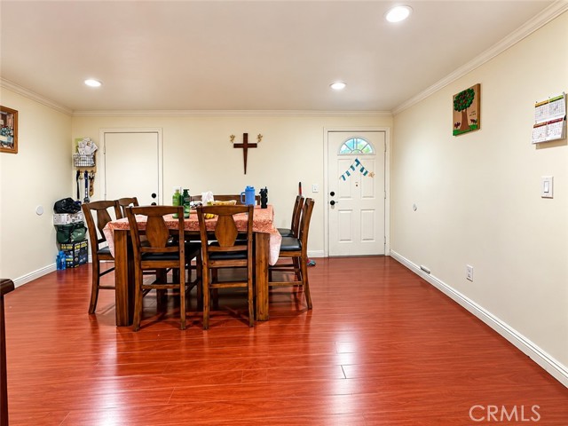 10966 Emery photo 4
