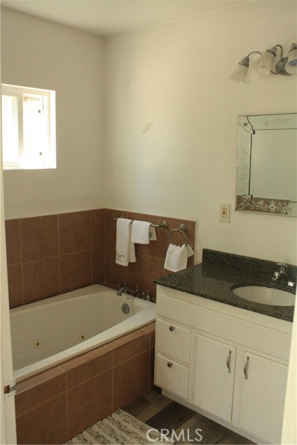 1924 Trudie Drive, Rancho Palos Verdes, California 90275, 4 Bedrooms Bedrooms, ,2 BathroomsBathrooms,Residential,Sold,Trudie,CV21171776