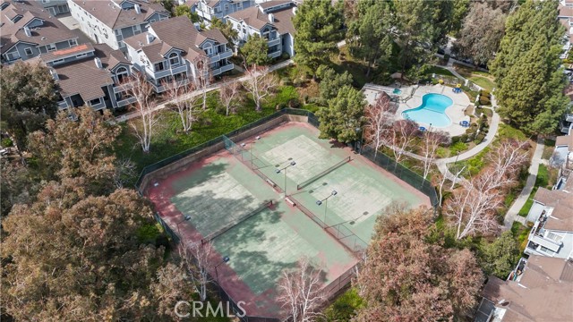 26905 Flo Lane, Canyon Country CA: https://media.crmls.org/medias/965361c6-f473-442f-a940-b1e27b3945e4.jpg