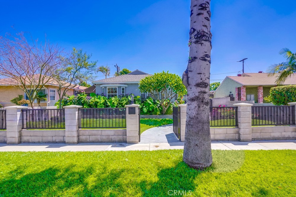 9856 Orr And Day Road, Santa Fe Springs, CA 90670