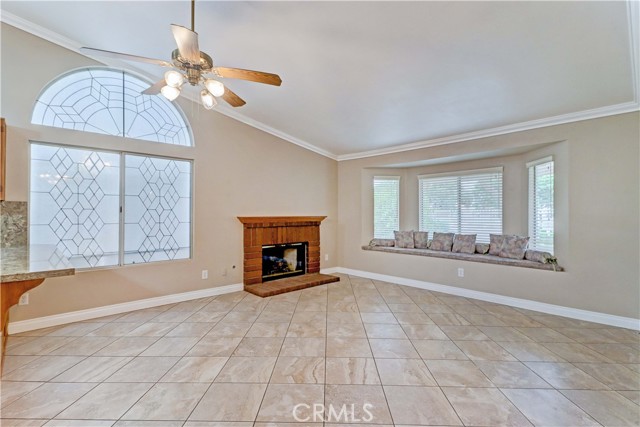 1946 Tamarack Lane, Hemet CA: https://media.crmls.org/medias/96539a20-9ad8-42c1-8ca2-7698447df616.jpg