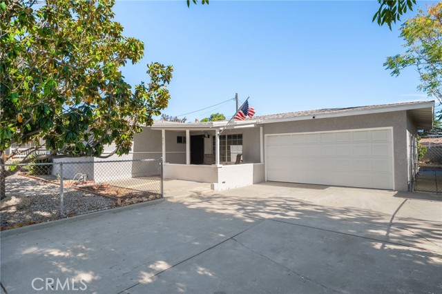 672 N 17TH, Banning CA: https://media.crmls.org/medias/9653d6cf-b171-467c-850b-2c1cf5649a54.jpg