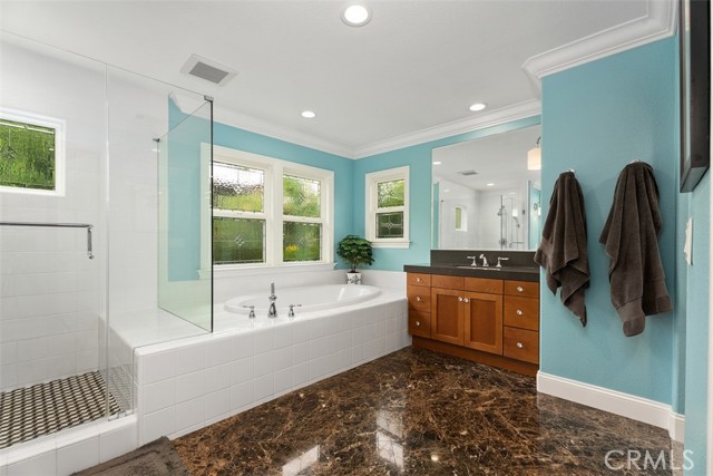 2413 Camino Oleada, San Clemente CA: https://media.crmls.org/medias/9654b828-8d63-4b87-a048-c6e72513d605.jpg