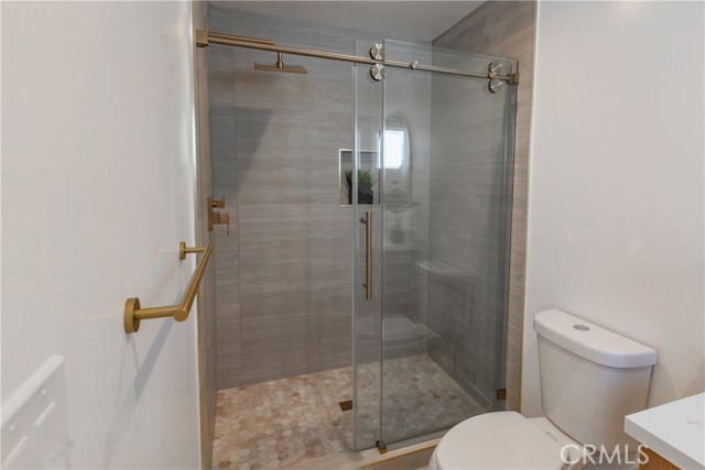 Detail Gallery Image 14 of 18 For 1615 W 67th, Los Angeles,  CA 90047 - 3 Beds | 2 Baths