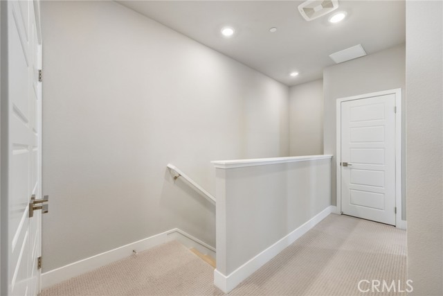 Detail Gallery Image 20 of 45 For 1460 W Sunrise Ln, San Pedro,  CA 90732 - 4 Beds | 3/1 Baths