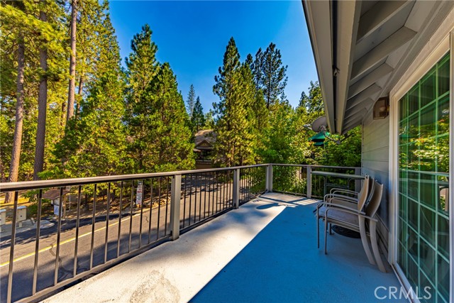 Detail Gallery Image 1 of 41 For 40505 Saddleback Rd, Bass Lake,  CA 93604 - 3 Beds | 2/1 Baths