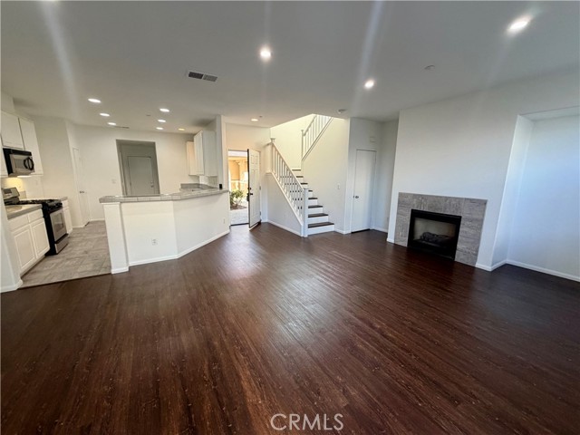 feature listing property photo