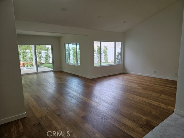 Detail Gallery Image 4 of 17 For 909 Brightstone Ct, Westlake Village,  CA 91361 - 3 Beds | 2 Baths