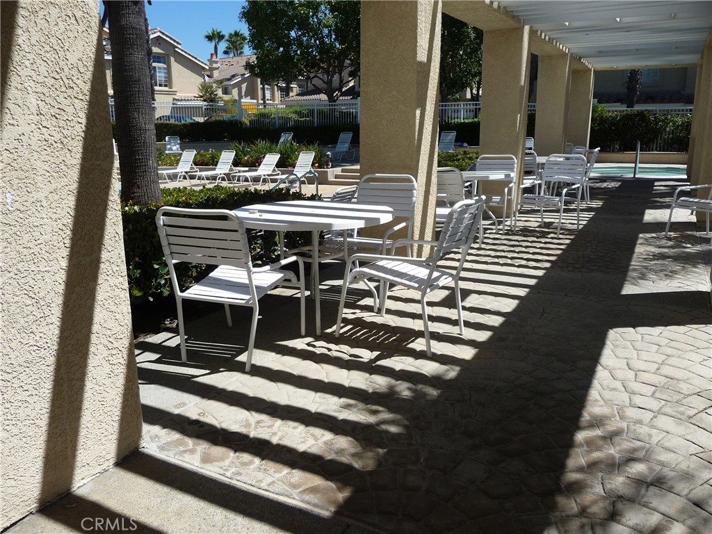 MLS #OC25127702 img 3