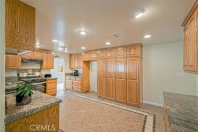 Detail Gallery Image 8 of 23 For 41450 50th St, Lancaster,  CA 93536 - 4 Beds | 3 Baths