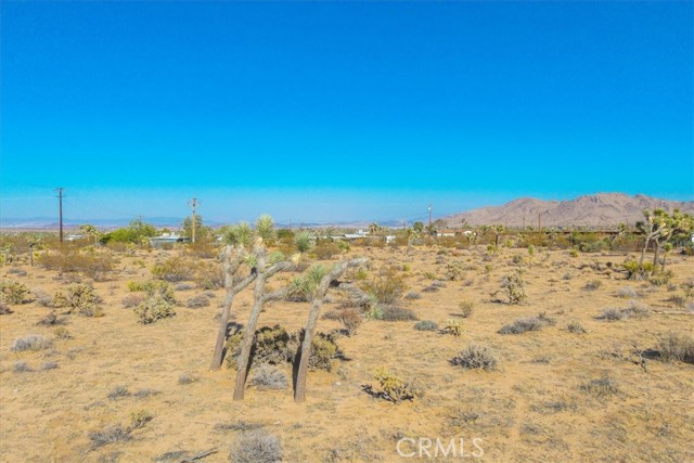 Detail Gallery Image 13 of 33 For 59057 Aberdeen Dr, Yucca Valley,  CA 92284 - 2 Beds | 1 Baths