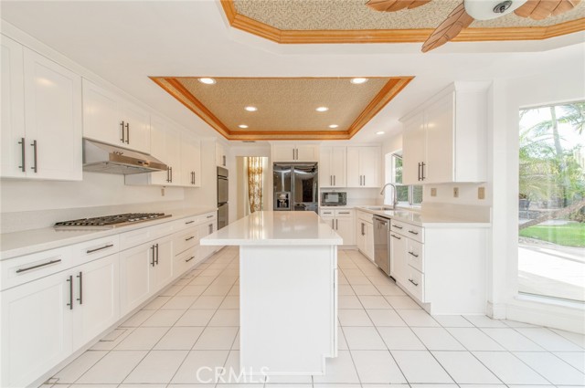 Detail Gallery Image 22 of 54 For 20335 via La Vieja, Yorba Linda,  CA 92887 - 4 Beds | 3 Baths