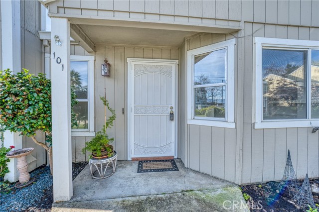 Detail Gallery Image 8 of 48 For 101 Marina Dr S., Lakeport,  CA 95453 - 2 Beds | 1/1 Baths