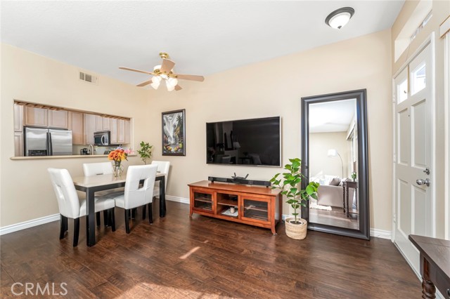 Detail Gallery Image 5 of 32 For 53 Tradewinds, Aliso Viejo,  CA 92656 - 3 Beds | 2/1 Baths