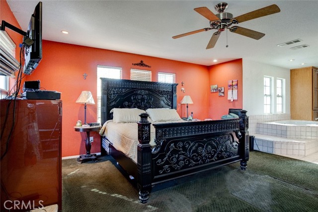 Detail Gallery Image 14 of 38 For 35621 Epple St, Murrieta,  CA 92563 - 4 Beds | 3/1 Baths