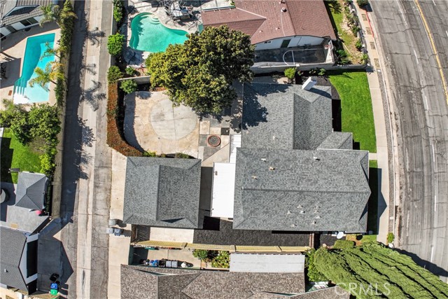 Detail Gallery Image 36 of 40 For 340 E Riverdale, Orange,  CA 92865 - 5 Beds | 3 Baths