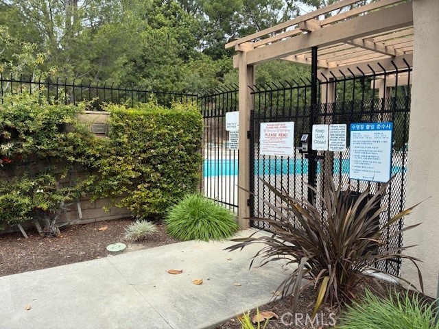 Detail Gallery Image 7 of 11 For 1737 Avenida Selva, Fullerton,  CA 92833 - 2 Beds | 2 Baths