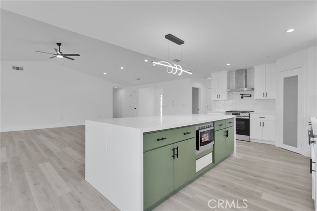 Detail Gallery Image 16 of 46 For 16212 Mesquite St, Hesperia,  CA 92345 - 4 Beds | 2/1 Baths