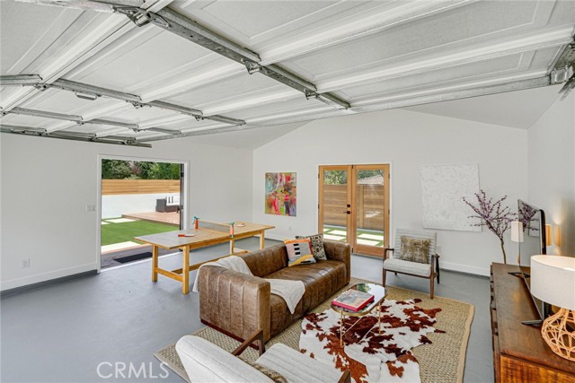 Detail Gallery Image 39 of 43 For 3268 Veteran Ave, Los Angeles,  CA 90034 - 3 Beds | 2 Baths