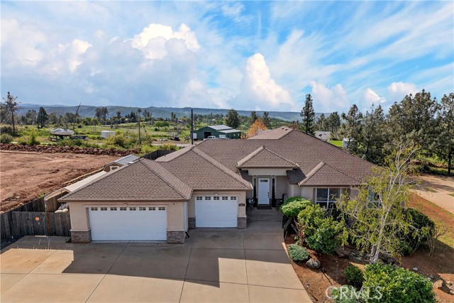 Detail Gallery Image 3 of 64 For 4472 Casa Sierra, Paradise,  CA 95969 - 4 Beds | 3 Baths