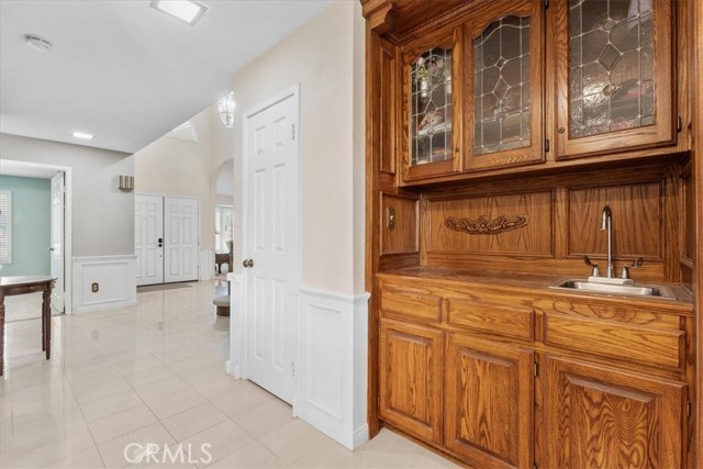 6641 Hawarden Drive, Riverside CA: https://media.crmls.org/medias/966127f2-3903-4b85-b79d-fe5b83bbdcde.jpg
