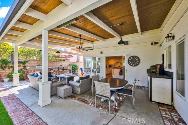 Image 36 of 60 For 20012 Mural Circle