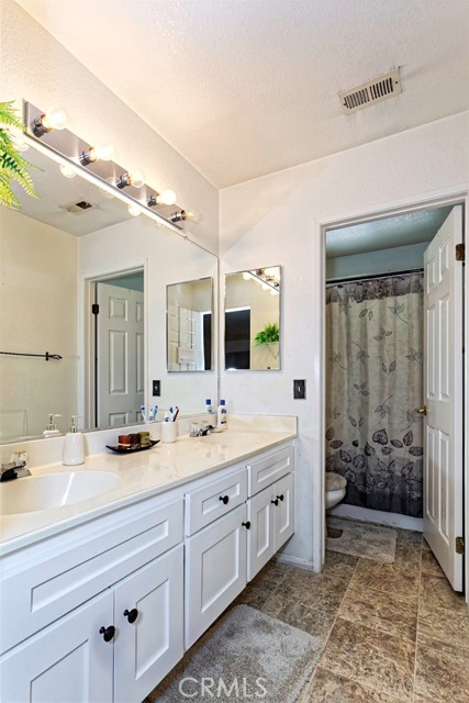 Detail Gallery Image 23 of 41 For 15605 Fairbanks Dr, Victorville,  CA 92394 - 6 Beds | 3/1 Baths