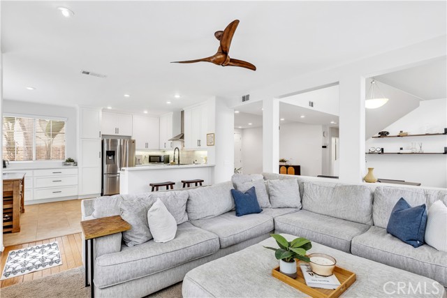64 Vista del Valle, Aliso Viejo CA: https://media.crmls.org/medias/9663295a-7f24-402a-bcab-d6149bf82dfd.jpg