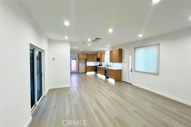 6502 Charlesworth, North Hollywood CA: https://media.crmls.org/medias/966362a0-b47c-45ba-a49b-3262cd8ec89f.jpg