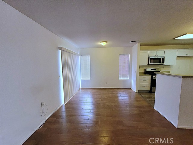 Detail Gallery Image 9 of 25 For 10151 Lawson Ave, Adelanto,  CA 92301 - 3 Beds | 2 Baths