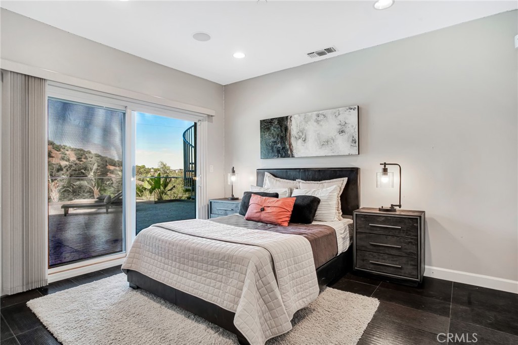 14721 Round Valley DriveSherman Oaks img 39