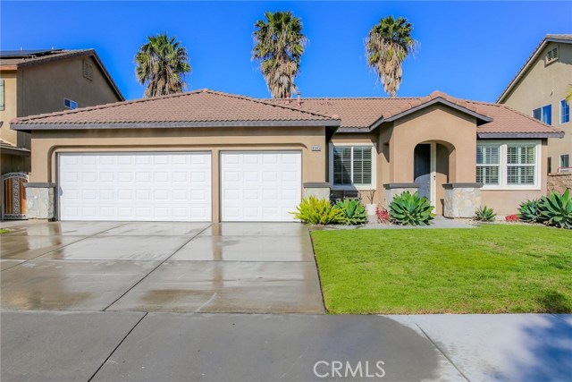 6945 Cedar Creek Rd, Eastvale, CA 92880