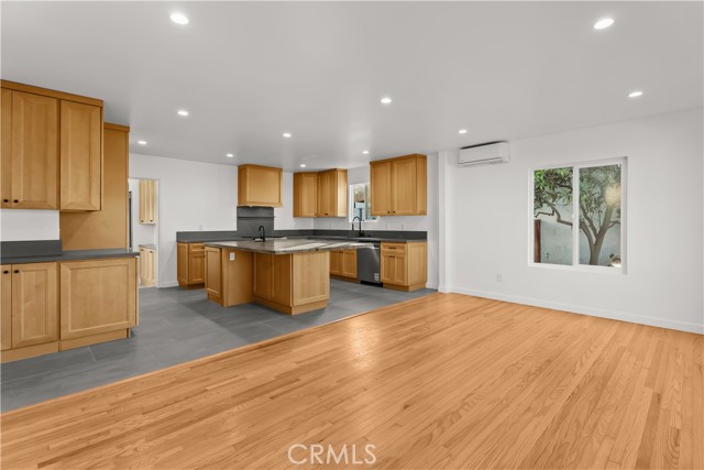 Detail Gallery Image 5 of 24 For 5324 W 121st, Hawthorne,  CA 90250 - – Beds | – Baths