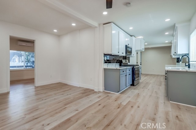 Detail Gallery Image 5 of 15 For 2834 Delevan, Los Angeles,  CA 90065 - 2 Beds | 1 Baths