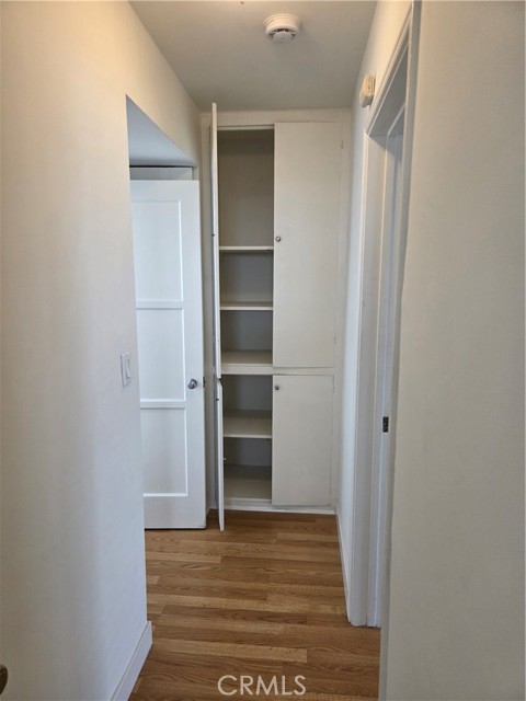 Detail Gallery Image 6 of 32 For 364 S Sierra Madre #370 1/2,  Pasadena,  CA 91107 - 1 Beds | 1 Baths