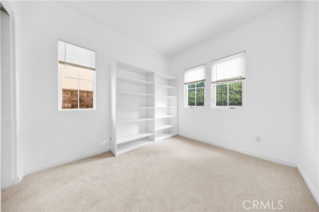 Detail Gallery Image 8 of 49 For 20611 W Chestnut Cir, Porter Ranch,  CA 91326 - 4 Beds | 3 Baths