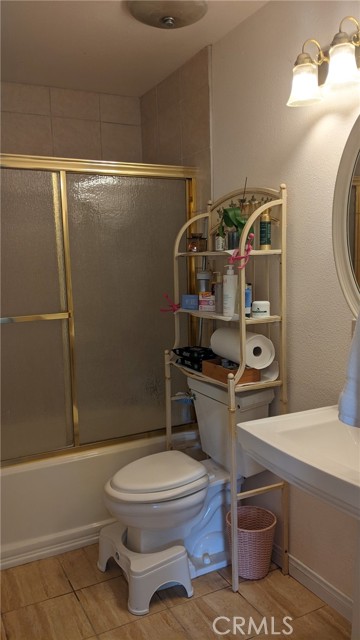 Home for Sale in Vista