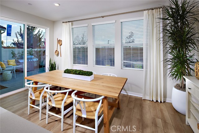 4049 Spring Lane, Corona, CA, 92883 4049 Spring Lane, Corona, CA, 92883
