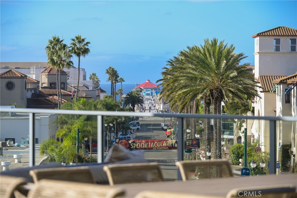 MLS #OC25066585 img 6