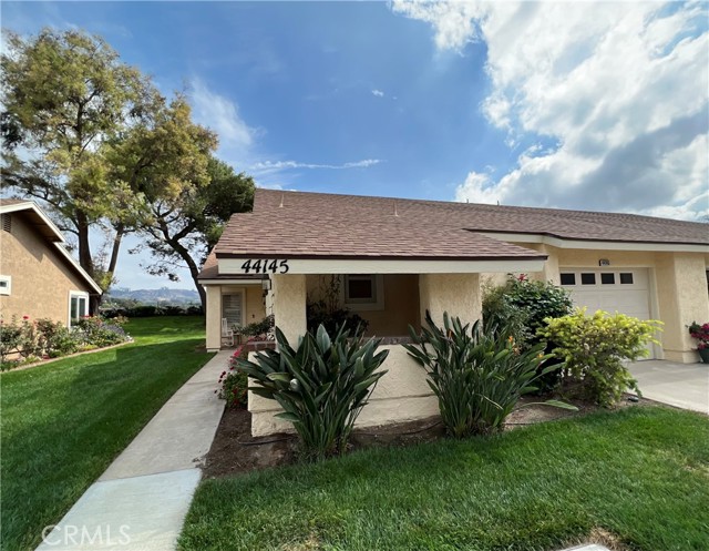 44145 Village 44 photo 1