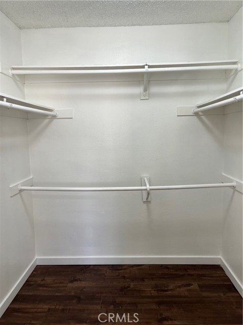 924 N Quince Avenue, Rialto CA: https://media.crmls.org/medias/9669c5a1-868a-4a2e-9386-c7ff66e76ede.jpg