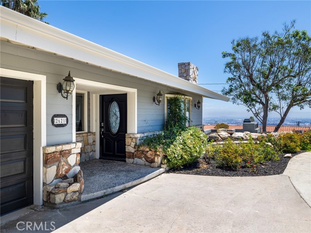 Detail Gallery Image 10 of 75 For 2621 Colt Rd, Rancho Palos Verdes,  CA 90275 - 4 Beds | 3 Baths