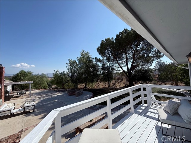 Detail Gallery Image 42 of 65 For 34255 Agua Dulce Canyon Rd, Agua Dulce,  CA 91390 - 5 Beds | 5/1 Baths