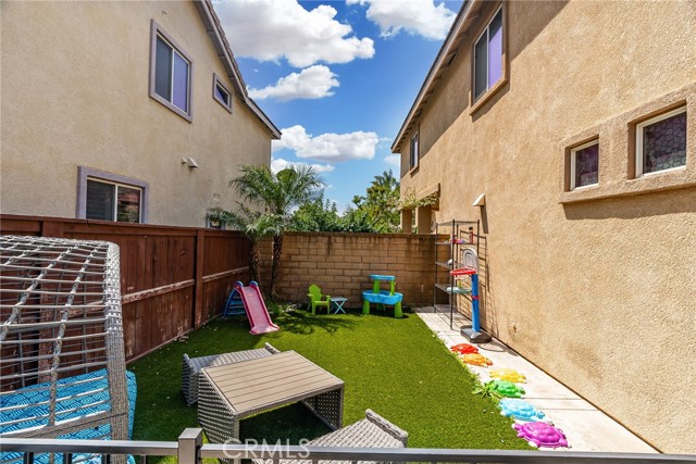 Detail Gallery Image 32 of 45 For 8734 Risinghill Ct, Rancho Cucamonga,  CA 91730 - 4 Beds | 2/1 Baths