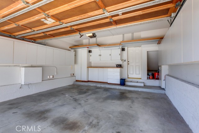 645 Longfellow Avenue, Hermosa Beach CA: https://media.crmls.org/medias/966bfcc0-9605-4148-aae3-132dee425ab1.jpg